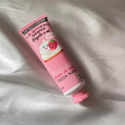 Creme mains fraise chantilly